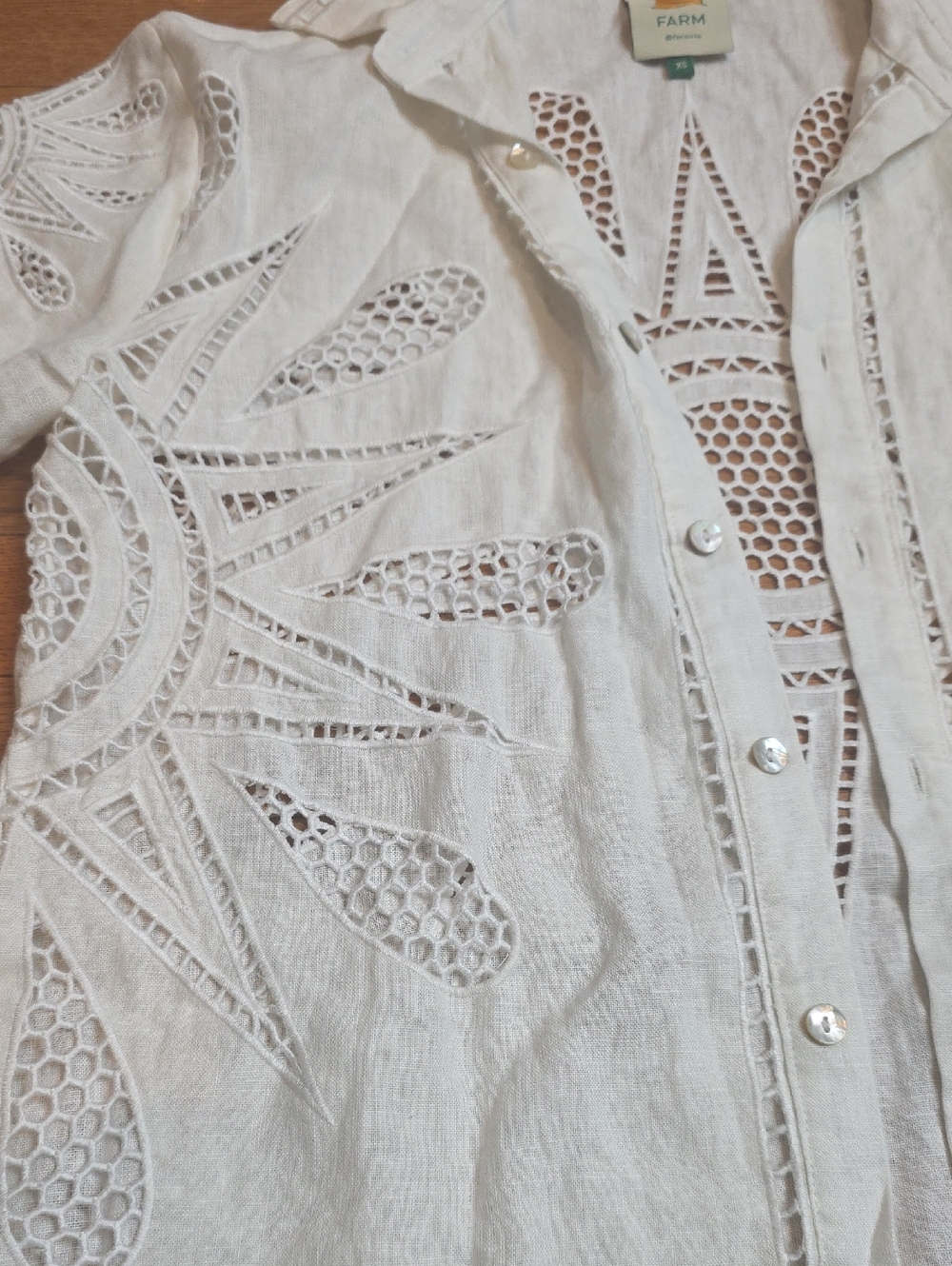 FARM Rio Maxi Sunset Richelieu Regular Fit Embroidered Linen Shirt, Size XS - Picture 5 of 9